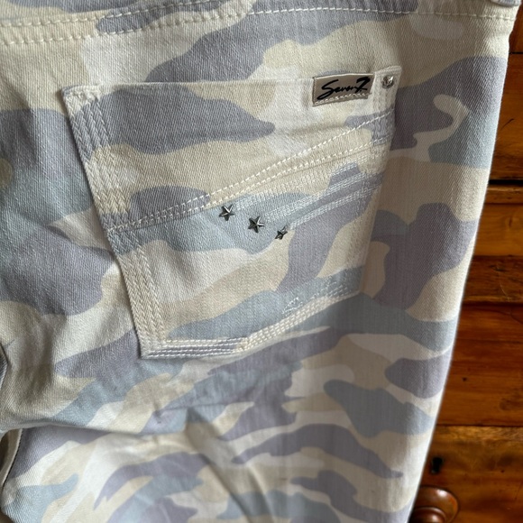 Size 14 light camo cargo pants - Picture 7 of 7